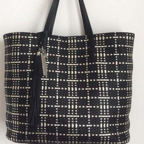 •Vince Camuto• Oren Weave Leather Tote - Picture 1 of 8